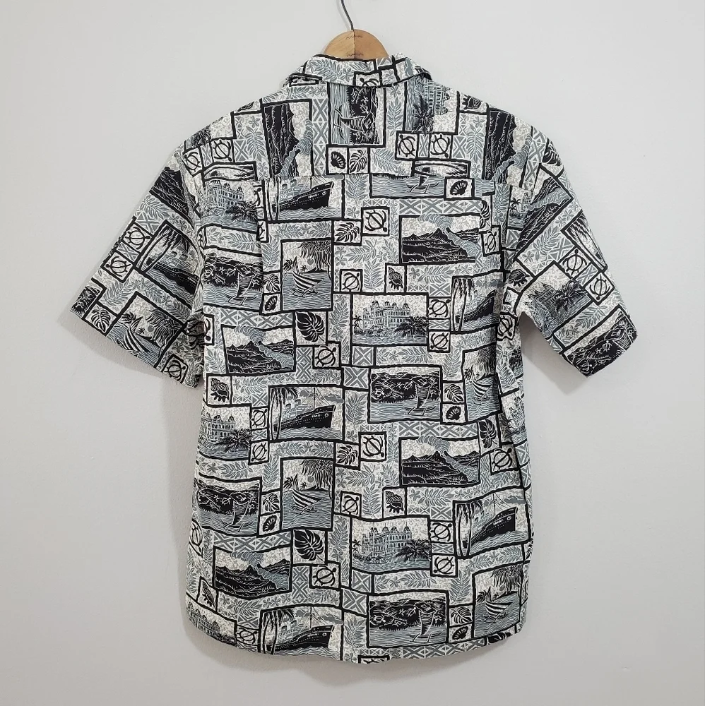 Vintage Hawaiian Togs Tropical Print Button Down Shirt - Picture 2 of 3